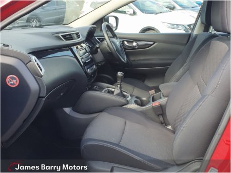 2015 Nissan Qashqai 1.5 DSL SV // NCT 3/27 €8,950