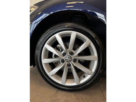 2018 Volkswagen Golf 1.2 TSI 110 bhp DSG Comfortline €16,750 thumbnail