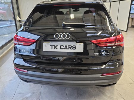 2022 Audi Q3 45 TFSI E S Tronic SE €27,950