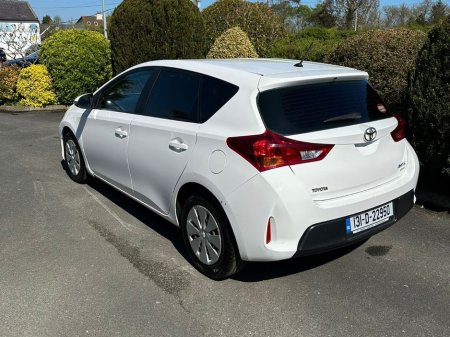 2013 Toyota Auris 1.4D4D Aura NG 4DR €3,200