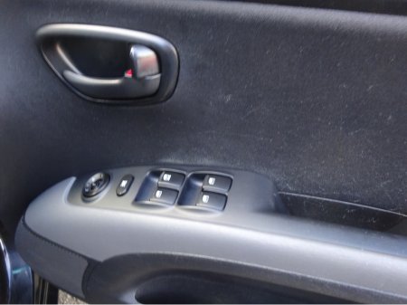 2012 Hyundai i10 AUTOMATIC 5 DOOR 1.2 PETROL KEY 104 €5,950 thumbnail