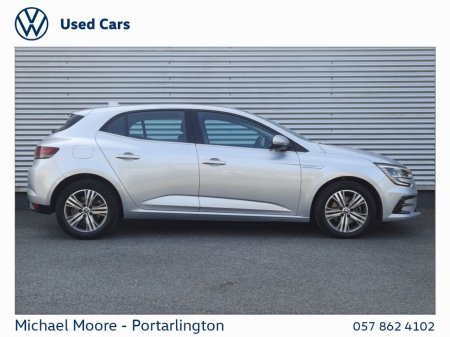 2021 Renault Megane 1.6 160 PHEV ICONIC €18,950 thumbnail