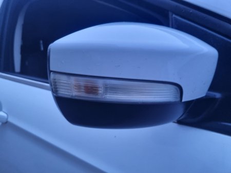 2013 Ford Kuga 2.0TDCI 140PS Zetec €5,799 thumbnail