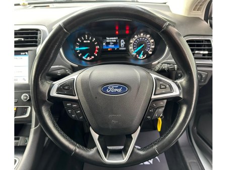 2019 Ford Mondeo 2.0 TDCI ZETEC 150PS NAV SERVICE HISTORY €13,649 thumbnail