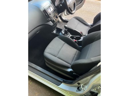 2011 Hyundai i30 1.6 CRDi 90hp Classic Eco €2,390 thumbnail