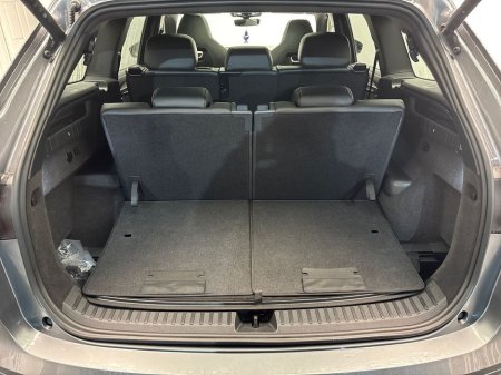 2025 Skoda Kodiaq 2.0TDI SPORTLINE DSG *JUST IN* €125 P/W ON PCP €61,995 thumbnail