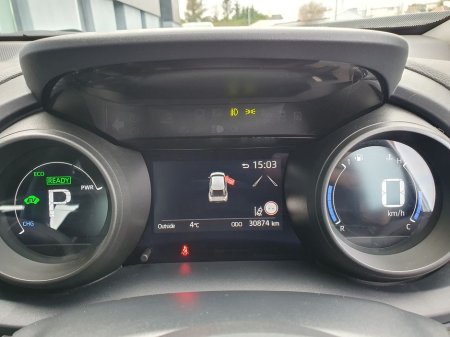 2023 Toyota Yaris Cross 1.5 HYBRID CR CROSS LUNA thumbnail