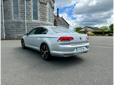 2017 Volkswagen Passat 2.0 TDI SE BUSINESS 150 €15,995