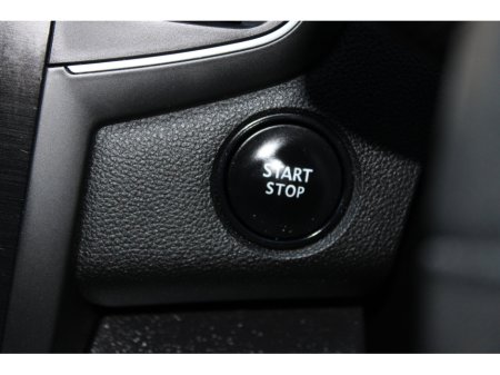 2019 Renault Megane 1.3 TCe 140 GPF Play €13,950 thumbnail