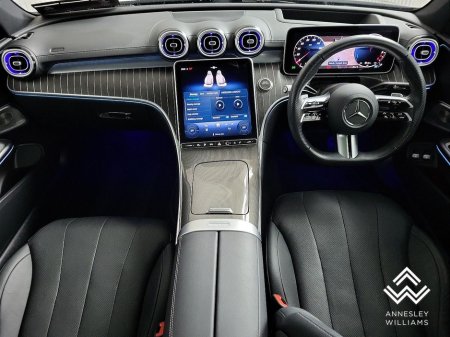 2025 Mercedes-Benz CLE CLE300e AMG Line Premium + €75,950 thumbnail