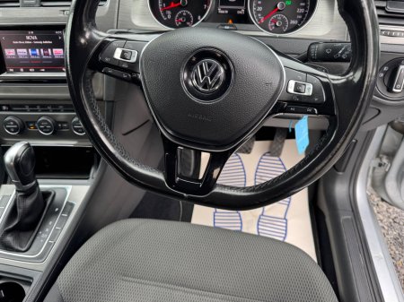 2013 Volkswagen Golf 1.2 TSI 85BHP TRENDLINE €8,500 thumbnail