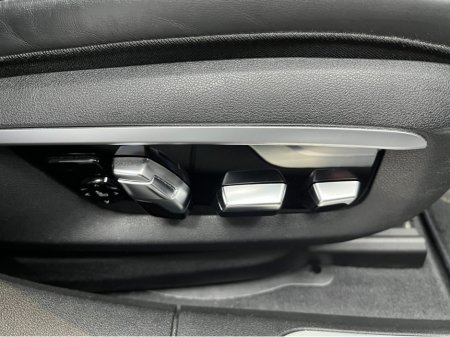 2016 BMW 7 Series ONLY €23950! 2016 BMW 740E iPERFORMANCE 2.0 AUTOMATIC / CRUISE CONTROL / 360° PARKING CAMERA / ELECTRIC MEMORY HEATED & MASSAGING SEATS / PANORAMIC SUNROOF / REAR HEATED SEATS €23,950 thumbnail