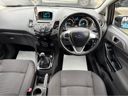 2016 Ford Fiesta ZETEC 1.5 TDCI - EXCELLENT MPGS - LOW MILES - LOW TAX (180 P/A) - NEW NCT TO 01/2028 ! €9,995 thumbnail