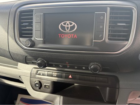 2022 Toyota Proace ICON L2 €15,500 thumbnail