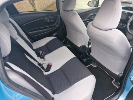 2015 Toyota Vitz LOW KMS AUTOMATIC €9,950 thumbnail