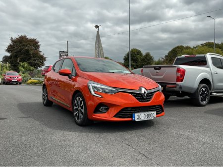 2020 Renault Clio ICONIC BLUE DCI €13,995