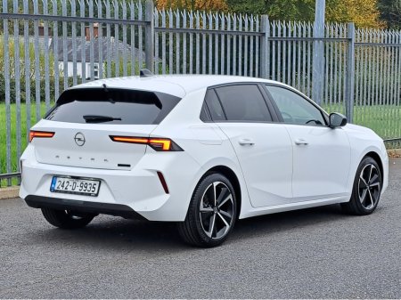 2024 Opel Astra ELEGANCE 1.5TD 130BHP AUTO **SOLD** €30,950