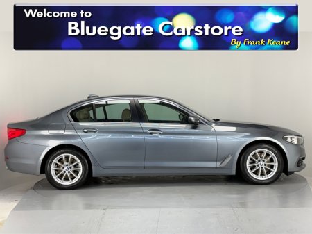 2017 BMW 5 Series SE**MULTIFUNCTIONAL STEERING WHEEL**TOUCH SCREEN MEDIA DISPLAY**PARKING SENSORS**DRIVE MODES**BLUETOOTH**KEYLESS START**FRONT HEATED SEATS**CREAM LEATHER INTERIOR**AMBIENT LIGHTING** €21,995
