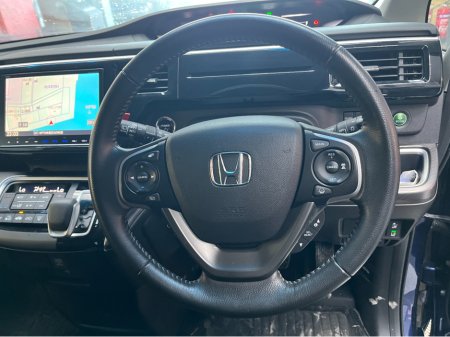 2017 Honda Stepwagon €22950! 2017 HONDA STEPWAGON 7 SEATER AUTOMATIC SPADA HYBRID SENSING 2.0 AUTOMATIC / CRUISE CONTROL / AUTOMATIC DOORS / REVERSE CAMERA €22,950 thumbnail