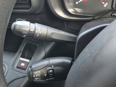 2021 Citroen Berlingo Enterprise 650 Van 1.5 Diesel with 3 seats in front and side loading door. thumbnail