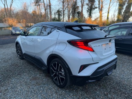 2023 Toyota C-HR 1.8 HYBRID GR Sport €35,000 thumbnail