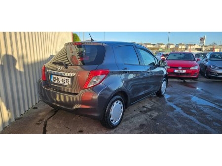 2013 Toyota Yaris AUTOMATIC 1.0 PETROL 5DR €5,750