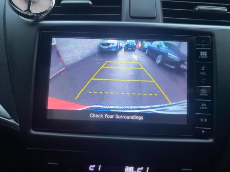 2015 Honda Civic 5DR 1.6 I-DTEC EXECUTIVE 4DR €9,995 thumbnail