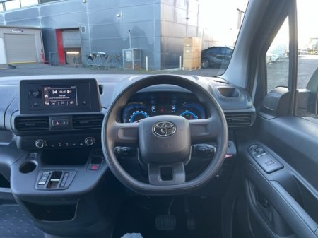 2022 Toyota Proace City PROACE CITY EV GL SWB €15,406 thumbnail