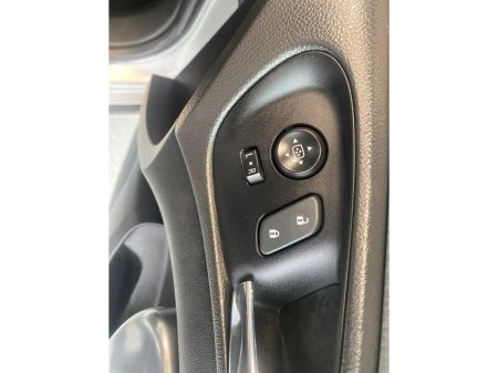 2016 Opel Insignia S 1.6 CDTI 136PS 4DR €7,950 thumbnail