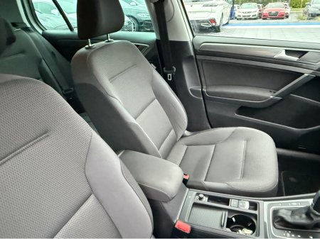 2018 Volkswagen Golf HIGHLINE - 1.2 PETROL - AUTO - 12M WARRANTY - CAR: 1624 €14,950 thumbnail