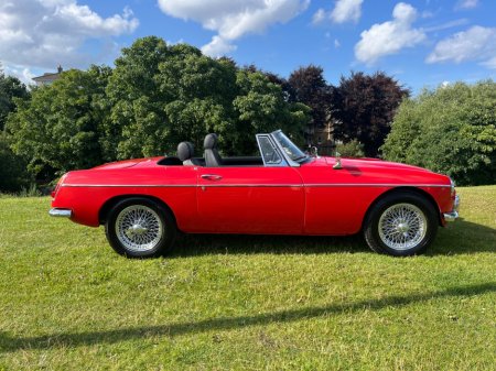 1967 MG MGC Roadster €13,000