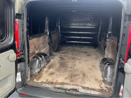 2014 Nissan Primastar LWB 115 BLIND VAN 4DR €4,500 thumbnail