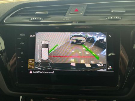 2020 Volkswagen Touran 2.0 TDI 150HP DSG Highline €22,850 thumbnail