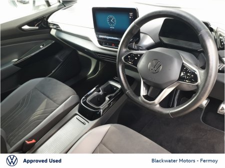 2023 Volkswagen ID.4 LIFE 77KWH 174HP €27,950 thumbnail