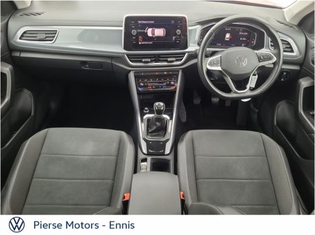 2022 Volkswagen T-Roc 2.0 TDI 116HP Style - Winter Pack + Rear Camera €29,950