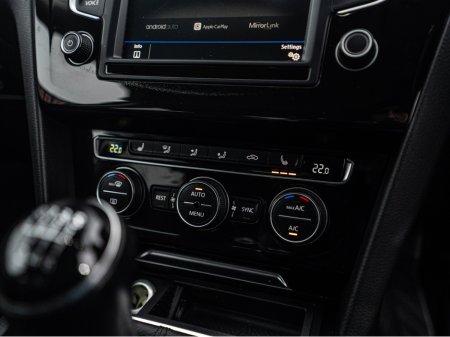 2017 Volkswagen Passat 2017 Passat HIGHLINE/96k km/New NCT/1yr warranty €17,888 thumbnail