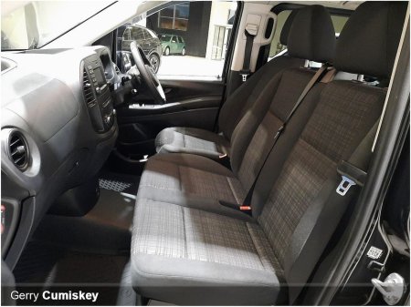 2017 Mercedes-Benz V Class 9 SEATER | AUTOMATIC | V200 COMPACT AVANTGARDE €39,950 thumbnail
