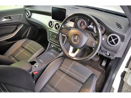 2016 Mercedes-Benz GLA Class GLA 180 *HALF LEATHER*REVERSE CAM*PARK SENSORS* €18,890 thumbnail