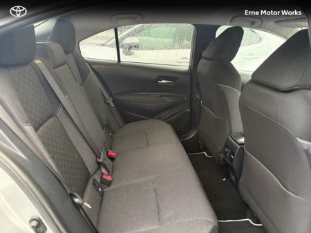 2023 Toyota Corolla COROLLA HYB LUNA Sport SALOON €28,995 thumbnail