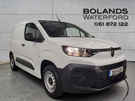 2025 Citroen Berlingo MWB LX Plus From €88 Per Week €19,900