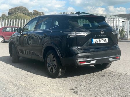 2025 Nissan Qashqai 1.3 PET MILD HYBRID SV *PRICE DROP* €33,850