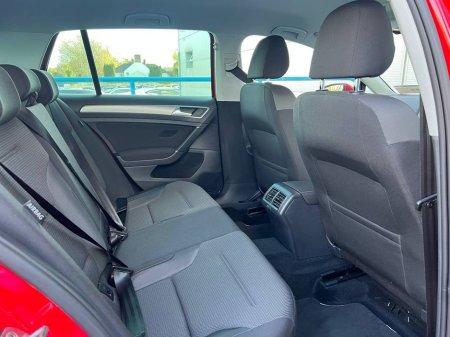 2016 Volkswagen Golf 1.2 TSI AUTO * PRISTINE CONDITION* // ONLY 10, 846 KM FROM NEW // APPLE CARPLAY/ANDROID AUTO // DUAL ZONE CLIMATE CONTROL €14,900 thumbnail