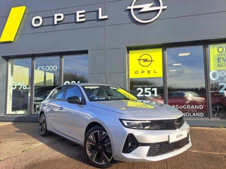 2025 Opel Astra Elegance 55KWh EV 155PS €29,950