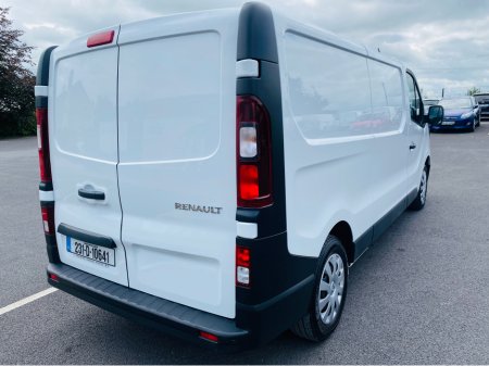 2023 Renault Trafic LL30 BLUE DCI 130 BUSIN BUSINESS PAN €20,727 thumbnail