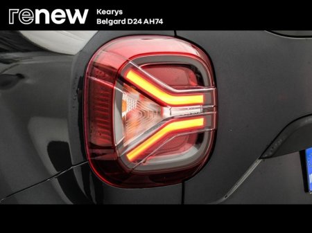 2022 Dacia Duster 1.0 TCe 100 BiFuel Dfull Comfort €19,900 thumbnail