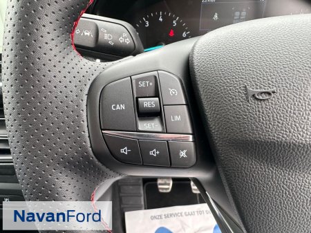 2026 Ford Focus St-Line 1.0 Mild-Hybrid 125Ps *Parking Pack* €36,450 thumbnail