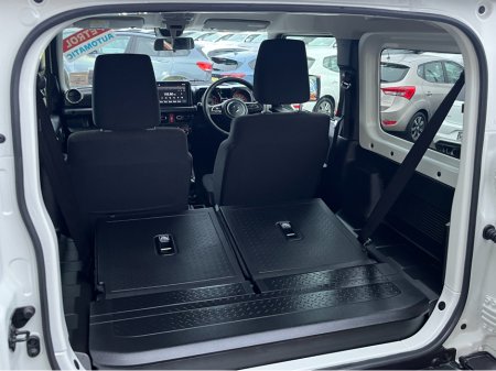 2025 Suzuki Jimny SIERRA 4 SEAT AUTOMATIC 1.5 PETROL  //HIGH SPEC//BRAND NEW//DELIVERY MILES//HEATED SEATS//KEYLESS ENTRY// €37,950 thumbnail