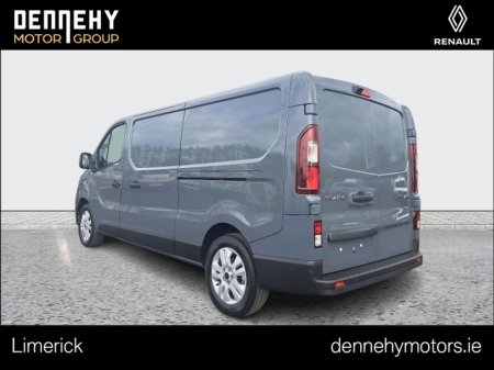 2025 Renault Trafic LWB 130 Extra Urban Grey
