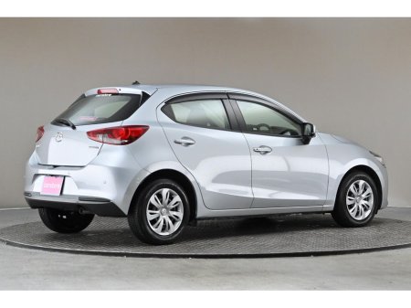 2022 Mazda Mazda2 1.5 AUTO SKYACTIVE *REVERSE CAM*REAR PARK SENSORS* €17,880 thumbnail