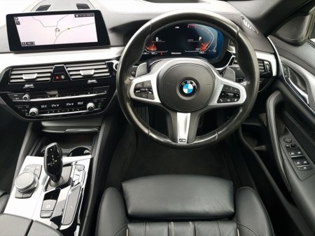 2020 BMW 5 Series 530d M Sport €43,995 thumbnail